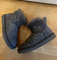 Ugg Lammfell Boots classic galaxy bling mini Gr.39 grau Düsseldorf - Lichtenbroich Vorschau