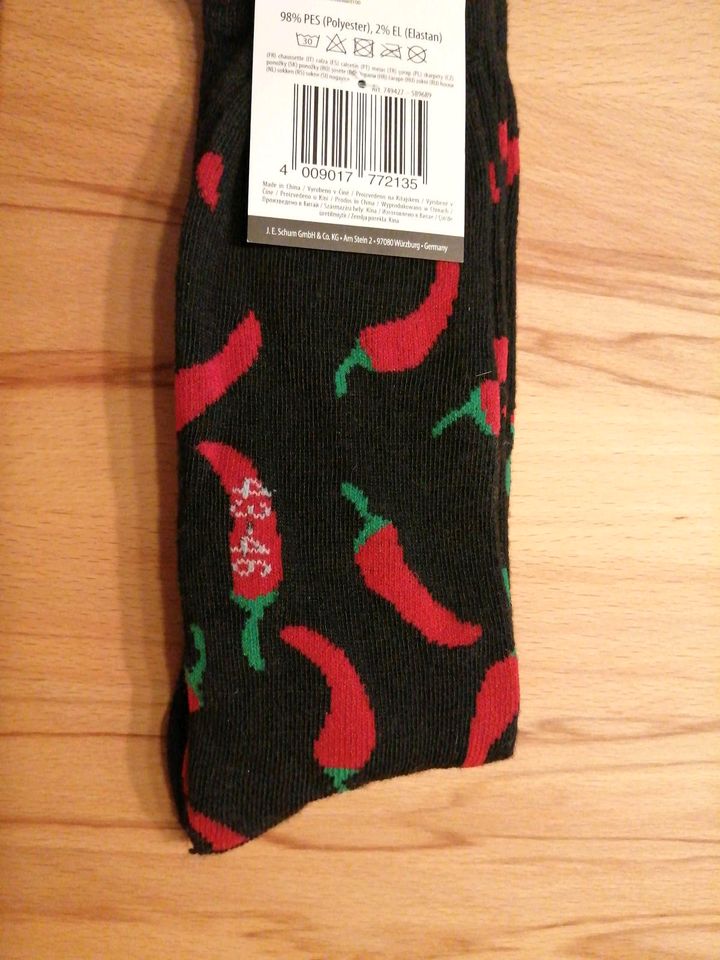 Chilischote Socken, Unisex, Weihnachten, Wichteln Geschenkidee in Gießen