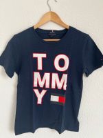 Tommy Hilfiger T-Shirt Jungen Größe 164 gebraucht Nordrhein-Westfalen - Dorsten Vorschau