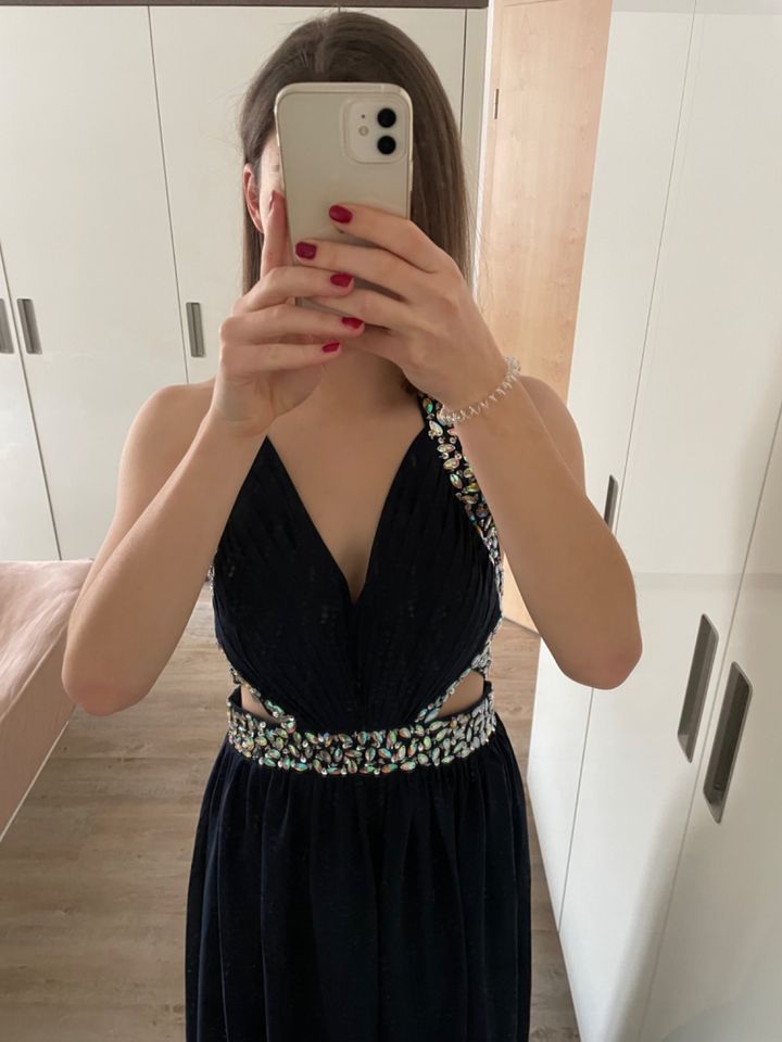 Abschlussballkleid in Freiberg