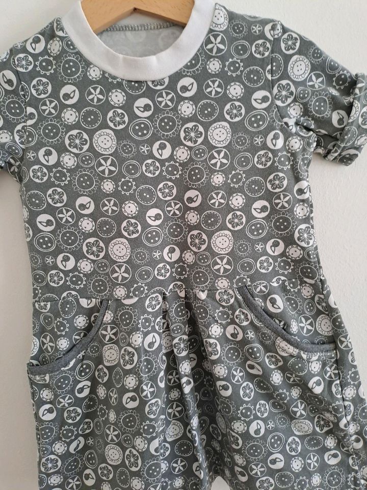 Handmade Kleid, Größe 74/80 in Stockelsdorf