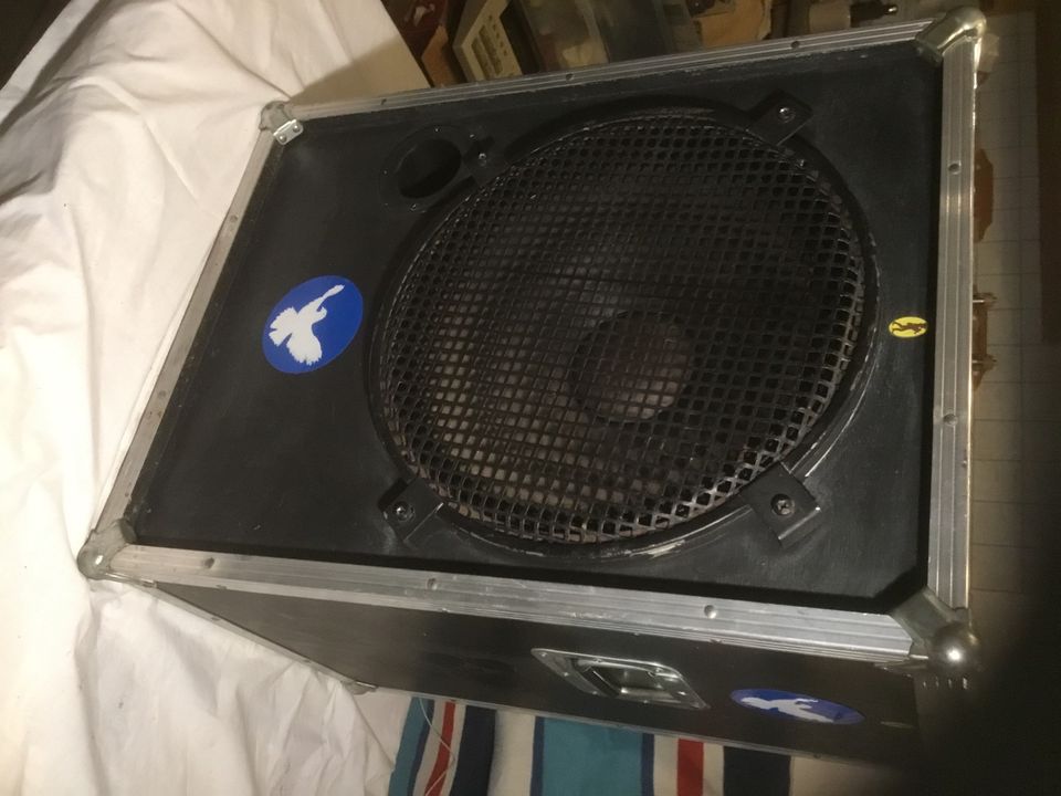 Bassbox, 1 X 15B EV (Electro Voice) Vintage Rarität-Privatverkauf in  Frankfurt am Main - Nordend | Musikinstrumente und Zubehör gebraucht kaufen  | eBay Kleinanzeigen ist jetzt Kleinanzeigen