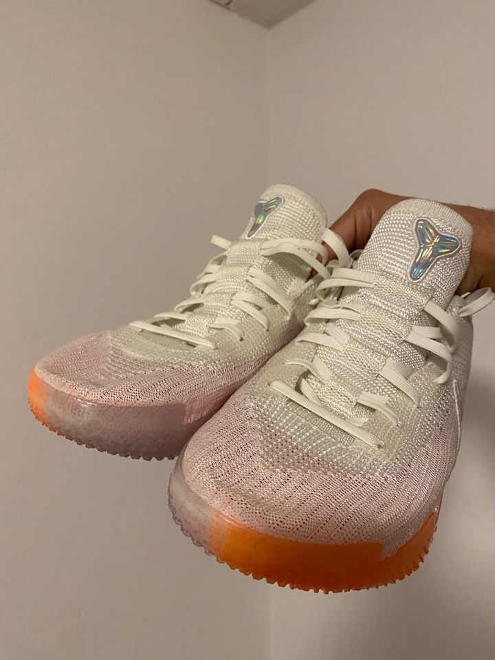 Nike Kobe A.D. NXT 360 'Infrared' Basketball Turnschuhe in München