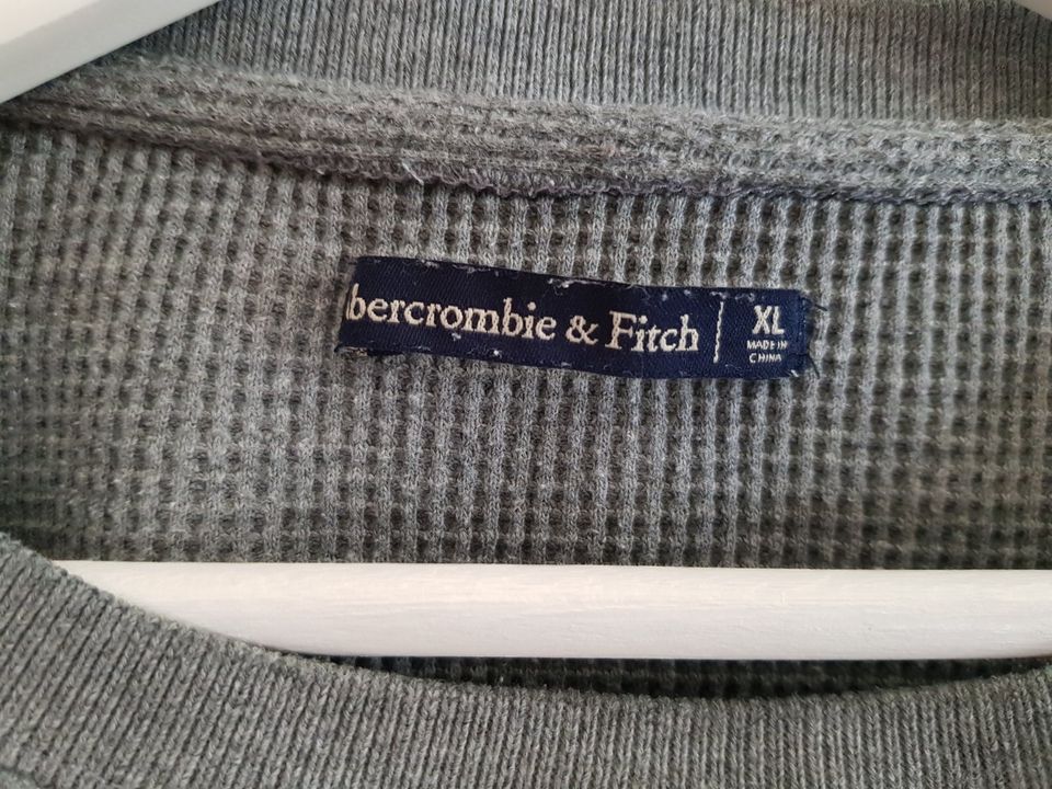 Vintage Abercrombie & Fitch Sweatshirt Longsleeve Grau Gr. XL in Oberursel (Taunus)