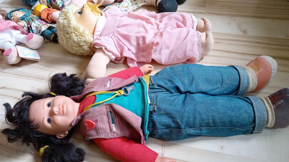 Retro Puppensammlung! Cabbage Patch aus 80er Jahre und mehr in Mönchengladbach