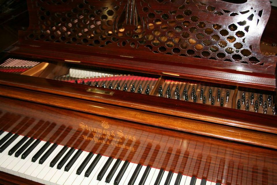 Gebrauchte Steinway Klaviere und Flügel hergestellt in Hamburg in Kamen