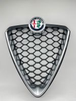 Alfa Romeo Stelvio Scudetto Kühlergrill inkl. Emblem Neu Bayern - Ruhmannsfelden Vorschau