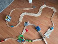 Holzeisenbahn (Brio, Ikea, Aldi) alles kompatibel Schleswig-Holstein - Lübeck Vorschau