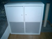 Ikea Kallax Würfel 4 Fächer weiß/graue Möbelfolie mit Türen Köln - Vingst Vorschau