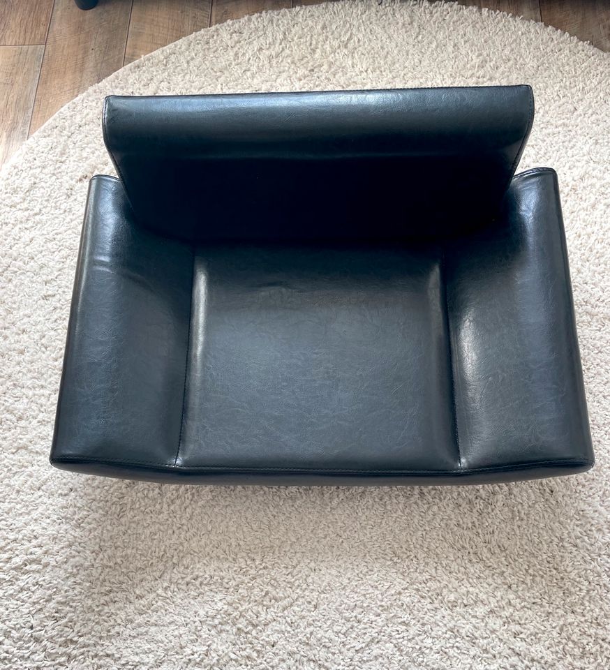 Sofa/Couch Leder Schwarz 72cm X 46cm X 35cm in Bremen