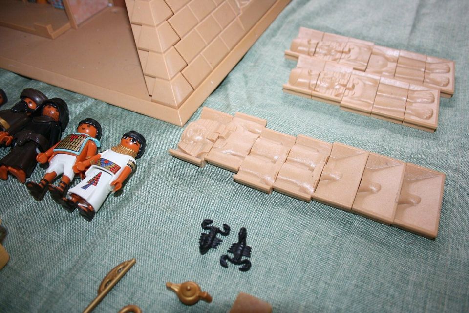 Playmobil Pyramide Ägypten  mit Zubehör in Quickborn