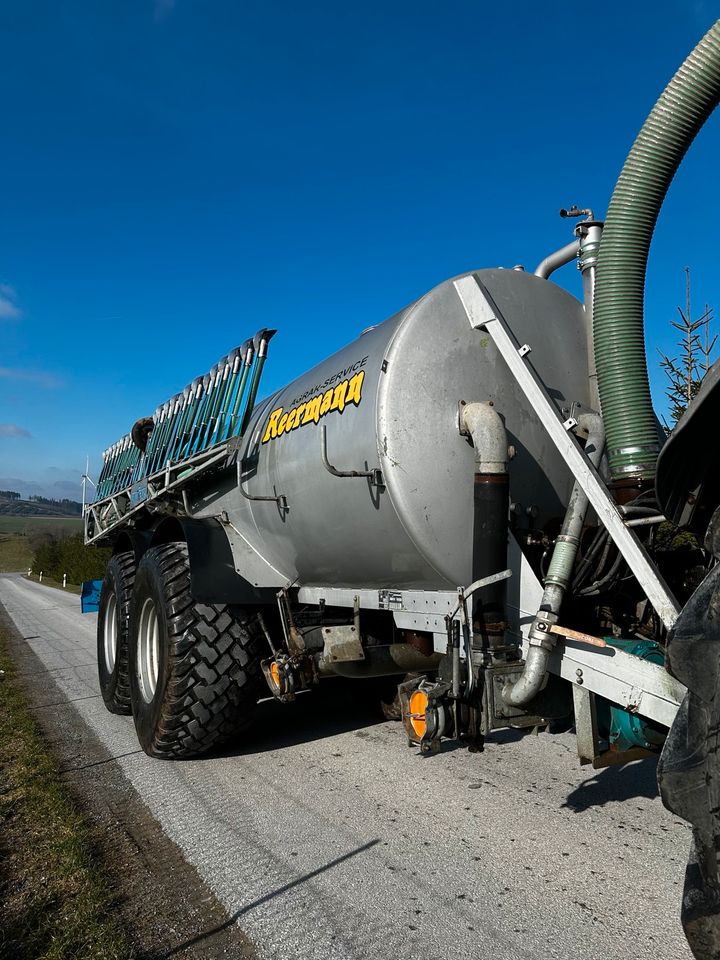 Güllefass Stapel / Bomech  21500 Ltr. Börger Pumpe in Brilon