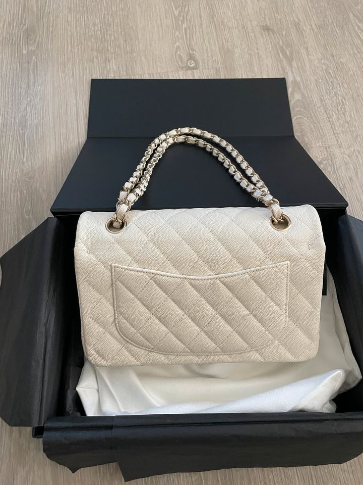 Chanel Classic Flap Bag Small (Fullset) in Friedberg (Hessen)
