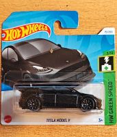 Hot Wheels 2024 Tesla Model Y Güstrow - Landkreis - Gülzow-Prüzen Vorschau