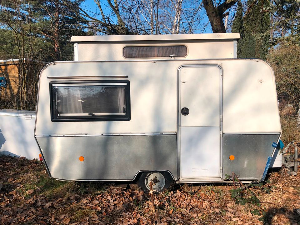 Leichte Rapido Caravan (800 kg) - Bastelbedarf in Dresden