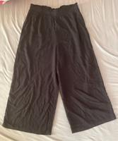 Damen Hose/Hosenrock 3/4 Primark Größe 38 München - Laim Vorschau