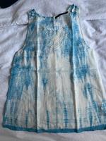 ZARA Bluse in blau-weißem Batikmuster - Größe S Bayern - Freising Vorschau
