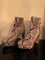 Stiefeletten Snakeprint Zara Collection Nordrhein-Westfalen - Kreuztal Vorschau