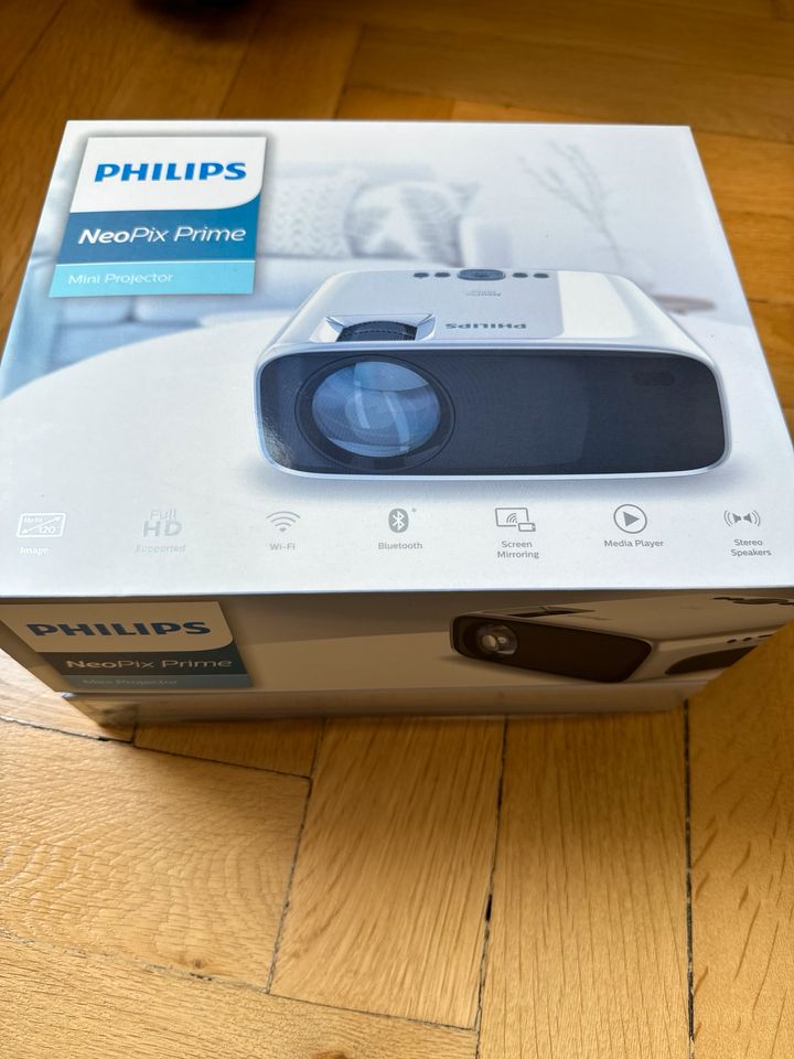 Philips NeoPix Prime Mini Projector / Beamer in Baden-Baden