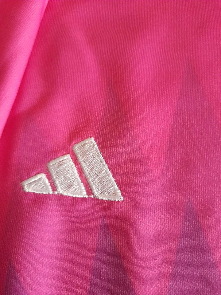 Fußball Shirt pink in Lichtenfels