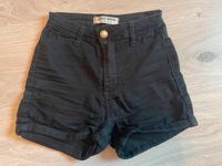 Tally Weijl schwarze Hot Pants - Gr. 32 Nordrhein-Westfalen - Rees Vorschau