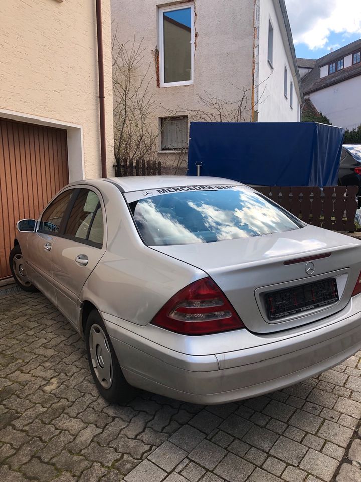 Mercedes C200 W203 in Bopfingen