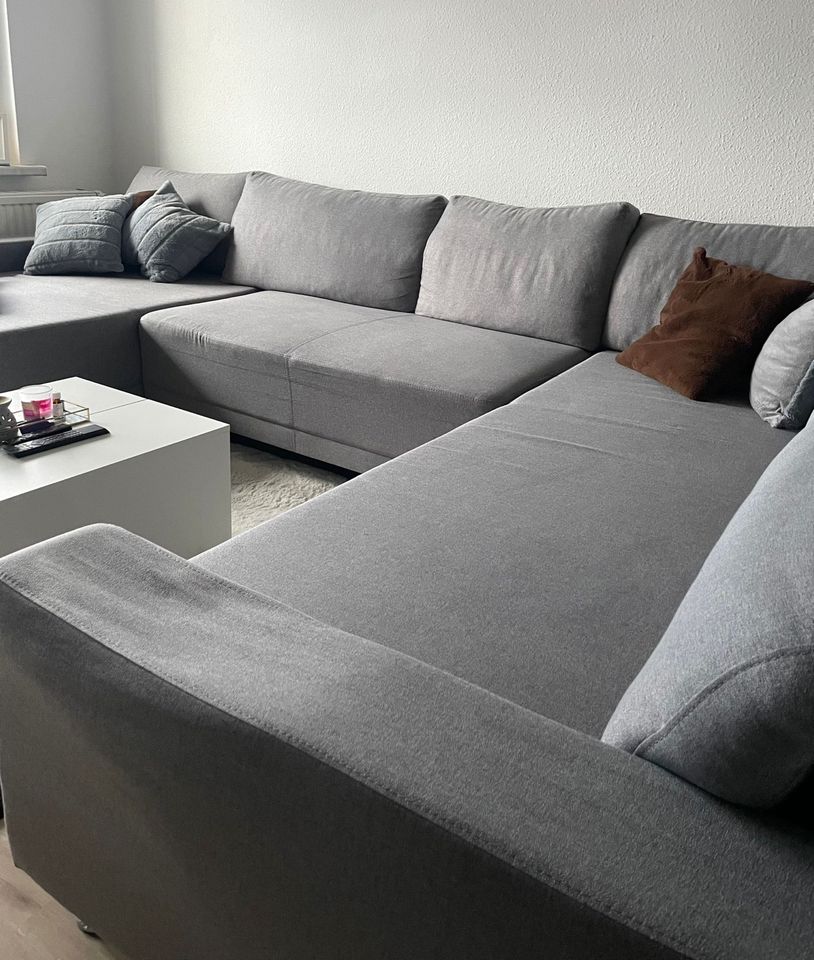 Couch / Sofa (U-form) für selbstabholer in Wismar