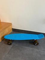 Apollo 22 Zoll Pennyboard mit Leuchträdern, Skateboard Nordrhein-Westfalen - Warendorf Vorschau