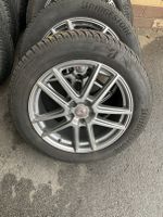 Bridgestone 235/55R19 105 V Winterreifen + Platin Wheels Felgen Nordrhein-Westfalen - Beverungen Vorschau