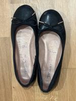 Schwarze Ballerinas von Tamaris, Gr. 36 Bayern - Karlsfeld Vorschau