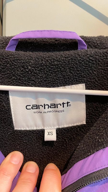 Carhartt WIP – Winter Nimbus – Schlupfjacke in Violett - DAMEN XS in Leipzig