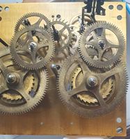 Hobby-Uhrmacher für altes Standuhr-Werk Altona - Hamburg Groß Flottbek Vorschau