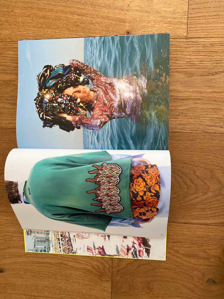 MSGM 10! Fashion Bildband Rizzoli + Sticker Buch Fotografie Rar in Gaggenau