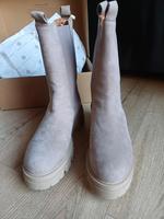 Chelsea-Boots von Apple of Eden, beige, Gr. 42 Sachsen - Pirna Vorschau