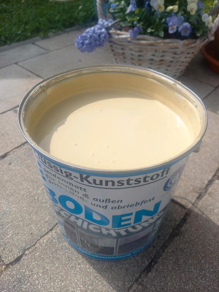 Wilckens Flüssig-Kunststoff Betonfarbe beige 5L in Petersberg (Saalekreis)