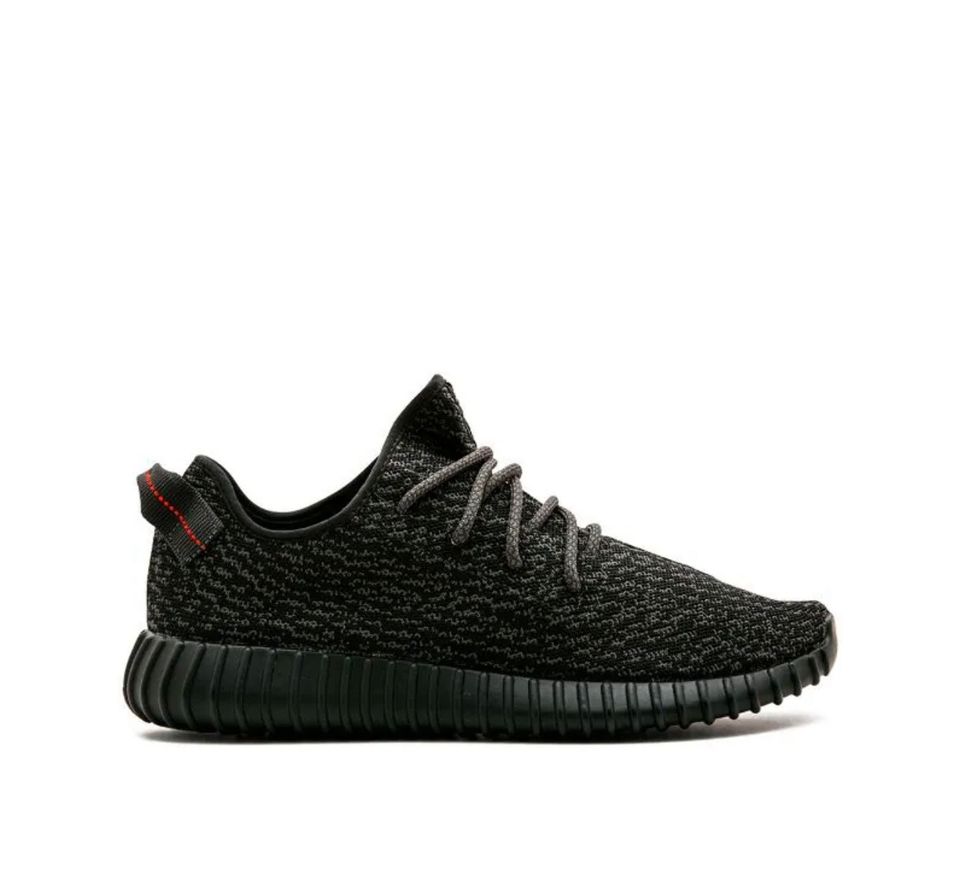 yeezy pirate 350 in Neuss