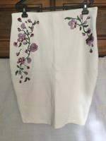 Eleg. AMISU Rock Stretch Gr. 42/ 44 Creme Stickerei 59cm Berlin - Pankow Vorschau