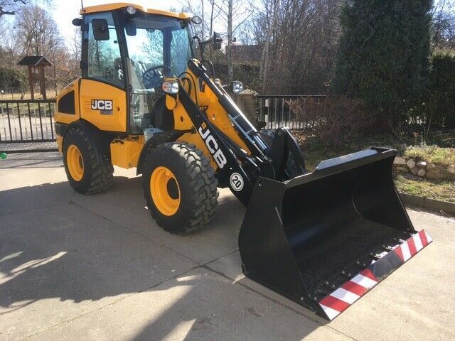 Miete - Vermietung - Radlader JCB 406 in Weißenberg