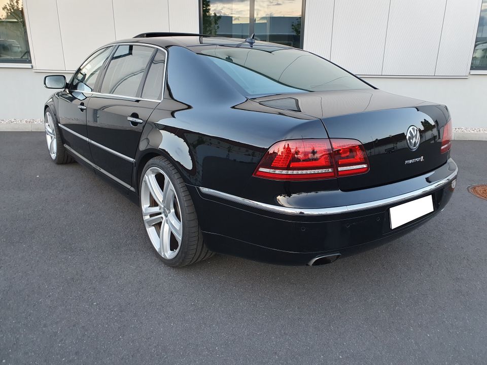 VW Phaeton 4,2 V8 4 Sitzer, Langversion, Standheizung, 21 Zoll in Lutherstadt Wittenberg