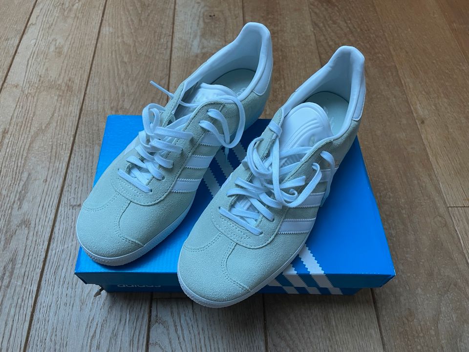 Adidas Gazelle, neu, Gr. 43 1/3, neu, NP 129,-€ in Edingen-Neckarhausen