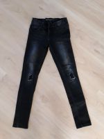 Staccato Girl schwarze Jeans Gr 152 Herzogtum Lauenburg - Wohltorf Vorschau