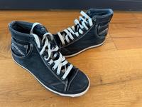Diesel Chucks Schuhe Turnschuhe Sneakers schwarz Gr. 37 Bayern - Marktredwitz Vorschau
