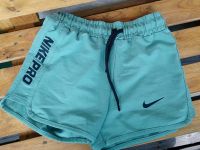 Nike Shorts, türkis, Größe S Bayern - Kaufbeuren Vorschau