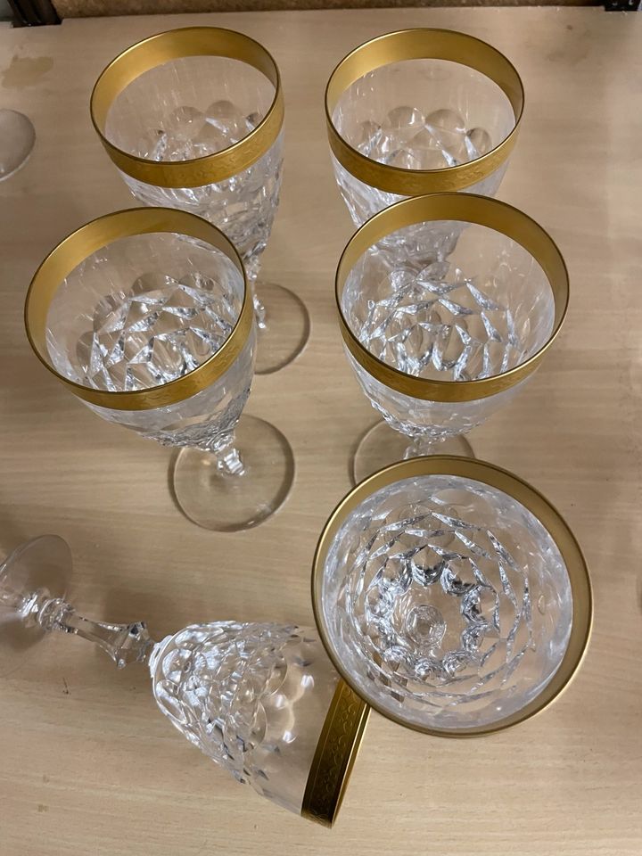 28 Stück Bleikristall Gläser golden Wein Schnaps Whisky in Oberhausen