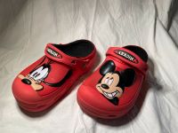 gefütterte CROCS Mickey Maus J2 Gr. 33 34 Berlin - Charlottenburg Vorschau