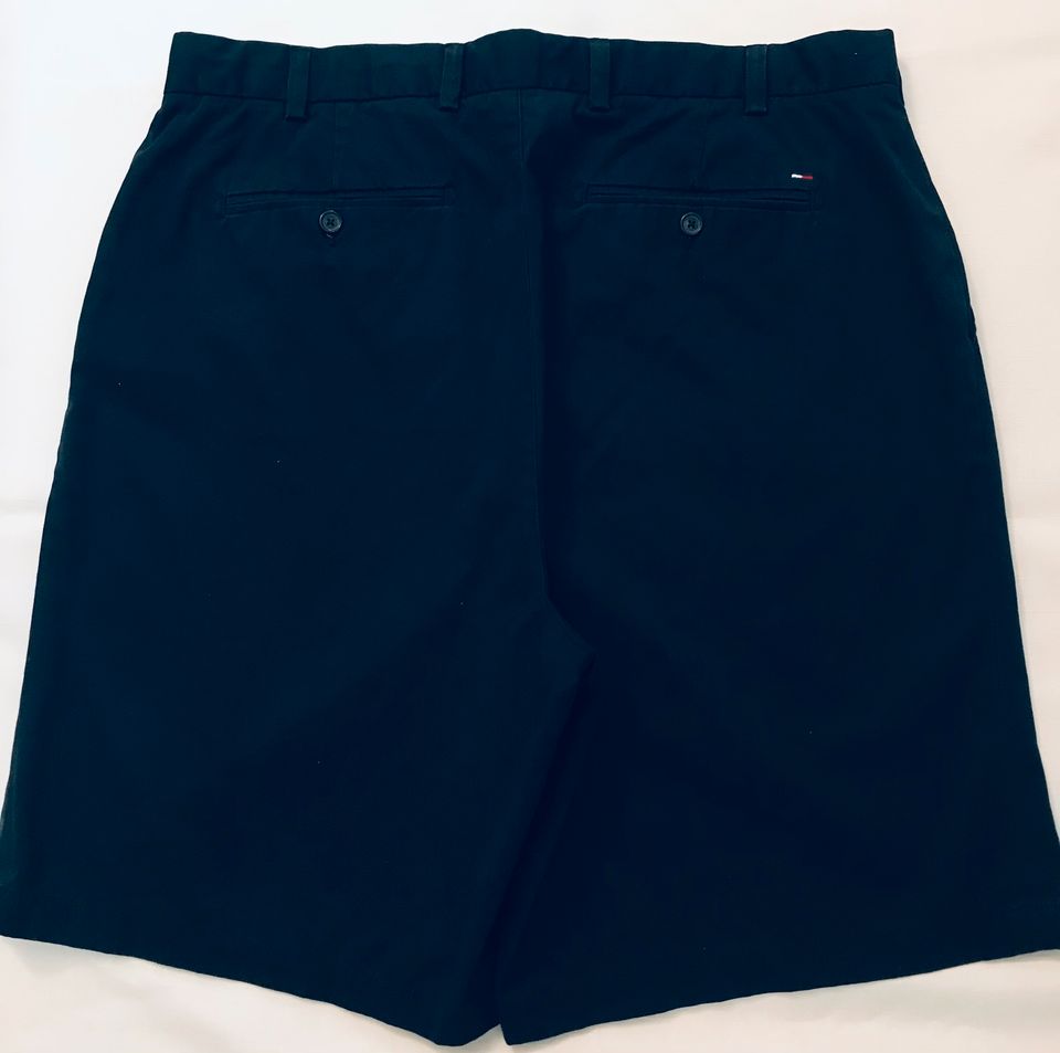 Tommy Hilfiger Bermuda Herrenshorts Gr. 38 XXXL neu in Stahnsdorf