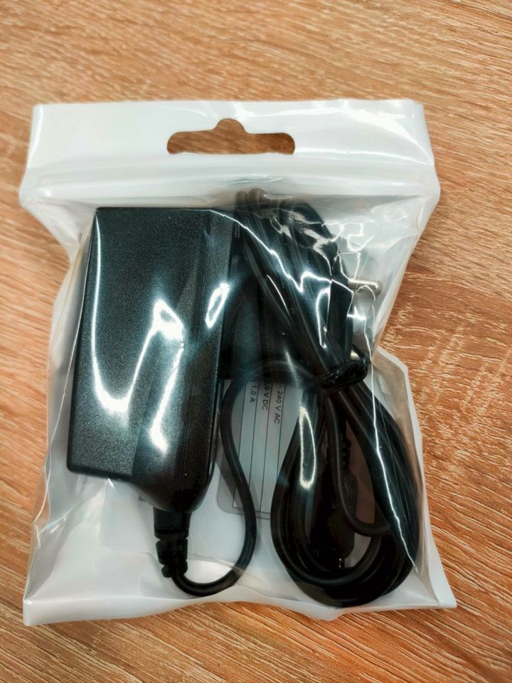 Micro-USB Ladegerät Stecker+Kabel NEU&OVP in Vechta