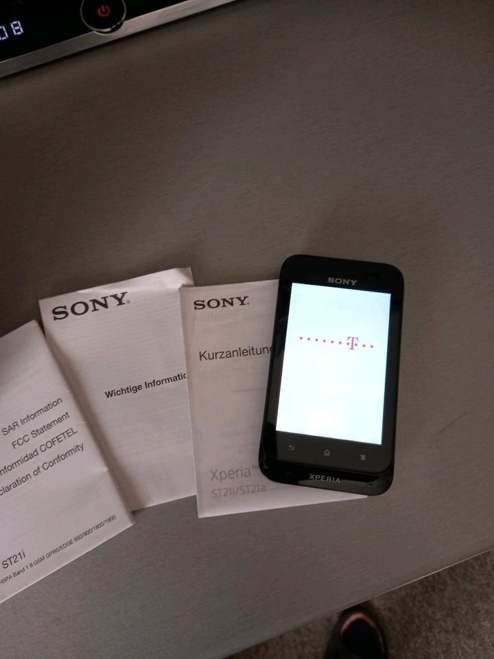 Biete Sony xperia tipo in Ludwigslust