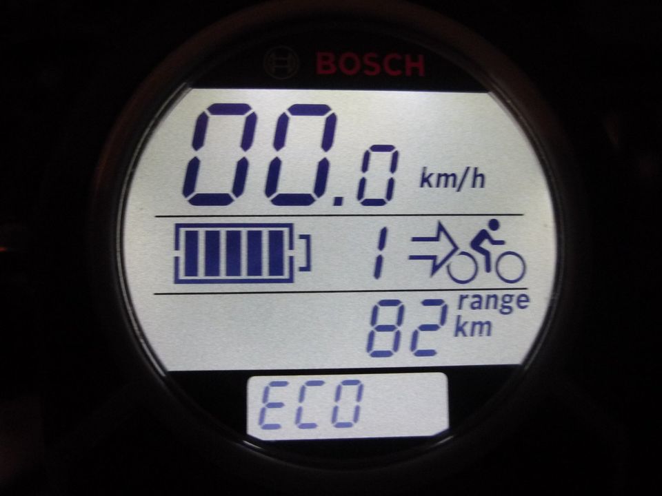 Neuwertiges 28“ RH50 Touren/Trecking E-Bike Pedelec 688km Bosch in Unterensingen