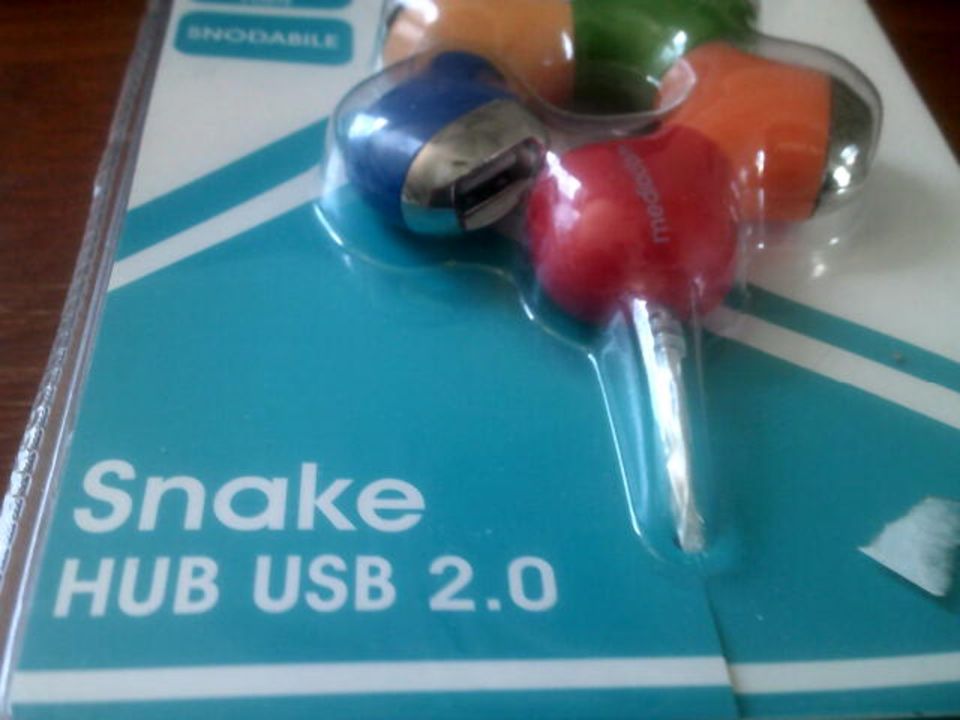 Snake Hub USB 2.0 4 in 1 in Bretzfeld